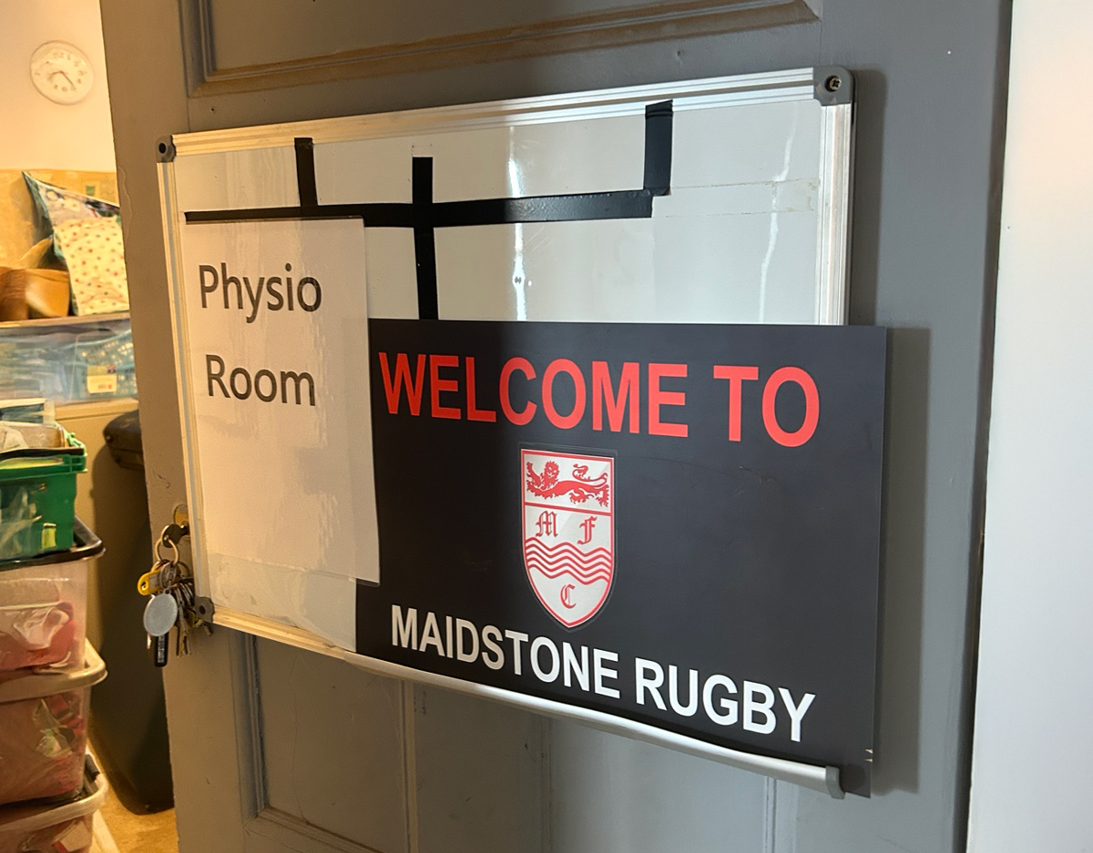 Pre-season rugby: managing training load and reducing injury risk